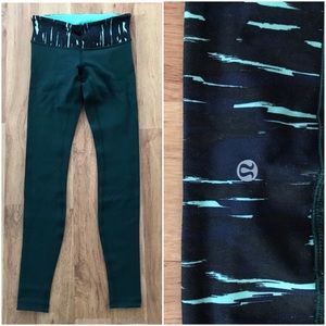 Lululemon Wunder Under Reversible Tights